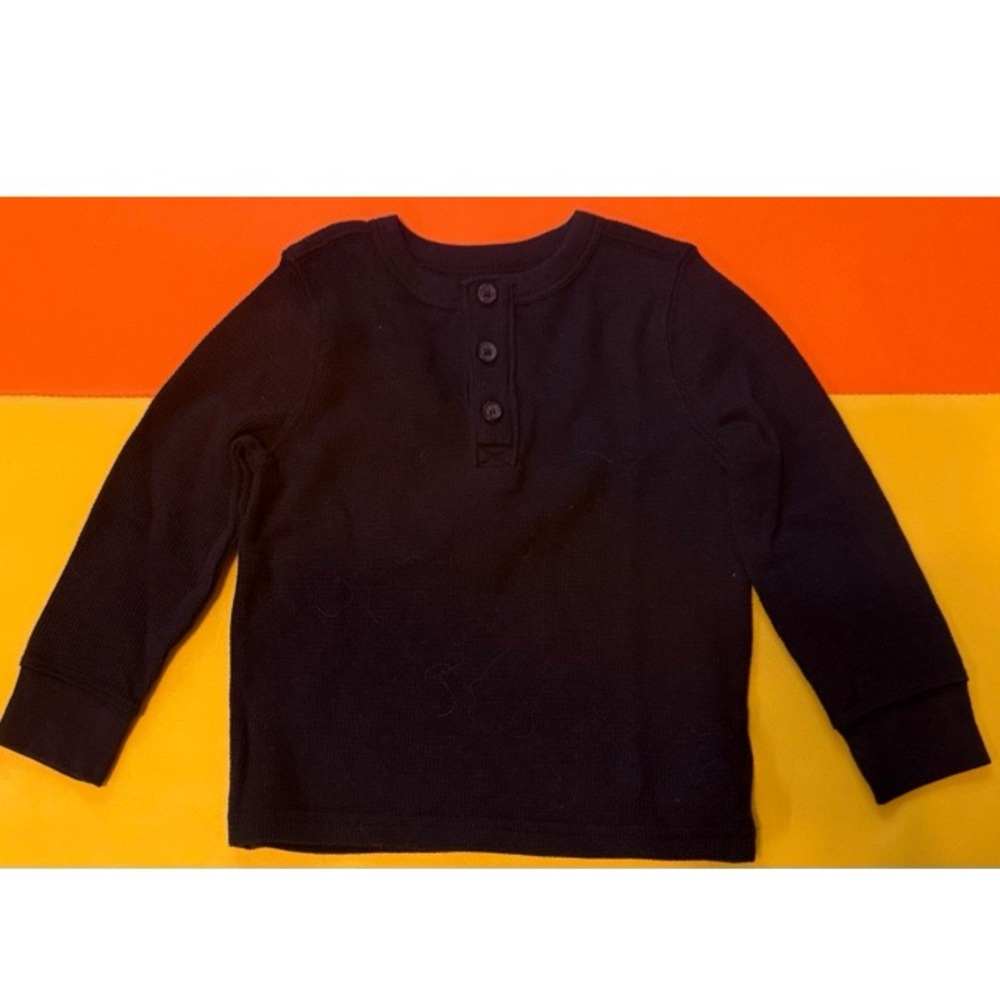 NWOT. Old Navy Dark Navy Blue Thermal Long Sleeve Shirt. 3T.